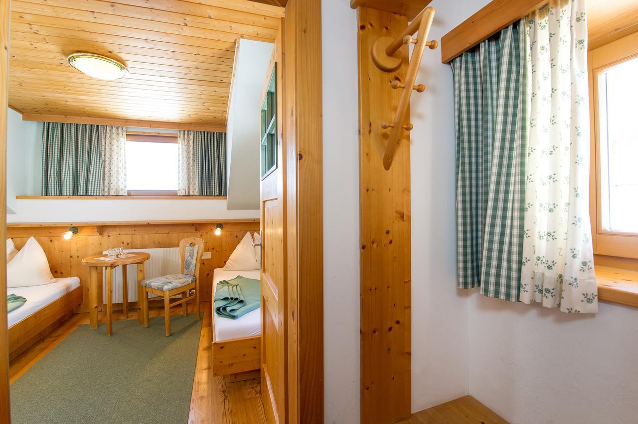Sattleggers Alpenhof & Feriensternwarte Ξενοδοχείο Greifenburg Εξωτερικό φωτογραφία